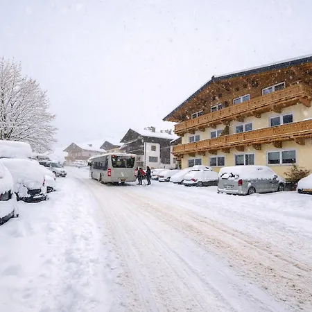 Haus Dienten Hochkoenig *