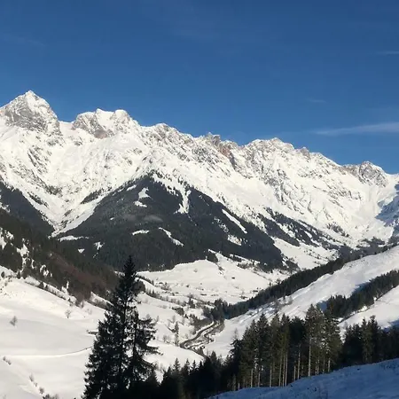 Haus Dienten Am Hochkoenig